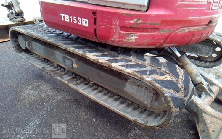 TAKEUCHI MINI PELLE AVEC DEPORT PIED DE FLECHE TB153FR 5.7T 7189H AN2012 GRIS 301412