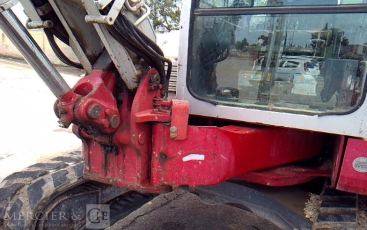 TAKEUCHI MINI PELLE AVEC DEPORT PIED DE FLECHE TB153FR 5.7T 7189H AN2012 GRIS 301412