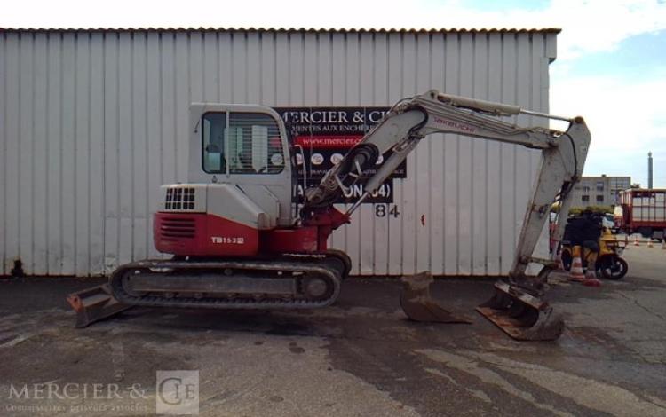 TAKEUCHI MINI PELLE AVEC DEPORT PIED DE FLECHE TB153FR 5.7T 7189H AN2012 GRIS 301412