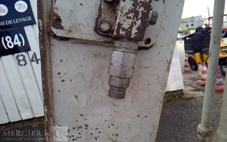 TAKEUCHI MINI PELLE AVEC DEPORT PIED DE FLECHE TB153FR 5.7T 7189H AN2012 GRIS 301412