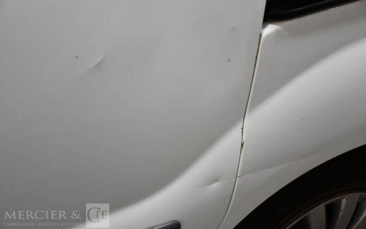 RENAULT KANGOO BLANC 480CQA59