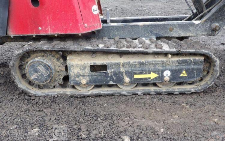HINOWA MINI DUMPER CHARGEUSE SUR CHENILLES HS701 DIESEL – 76 HEURES – AN 2024  64ZK1