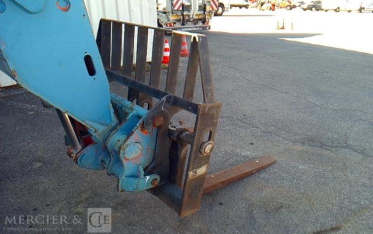 JLG CHARIOT TELESCOPIQUE 4013 DIESEL 13M – 4T- 5950H  – AN2005 BLEU 6642