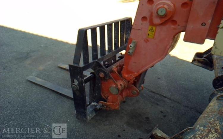 JLG CHARIOT TELESCOPIQUE DIESEL 4013  4T 13M  5681H AN2005 ORA 6651