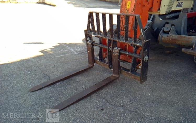 JLG CHARIOT TELESCOPIQUE 4013 DIESEL 13M – 4T – 5963H -AN2006 ORA 6828