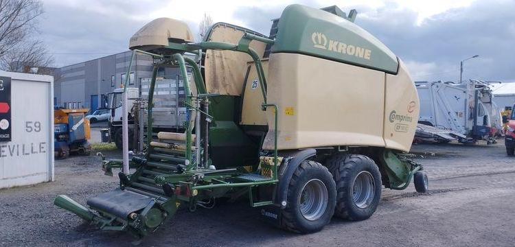 KRONE COMBINE PRESSE ENRUBANNEUSE COMPRIMA CF 155 XC-XTREME- 2 ESSIEUX – PTAC 9 T  76897