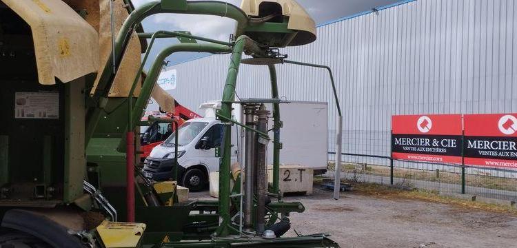 KRONE COMBINE PRESSE ENRUBANNEUSE COMPRIMA CF 155 XC-XTREME- 2 ESSIEUX – PTAC 9 T  76897