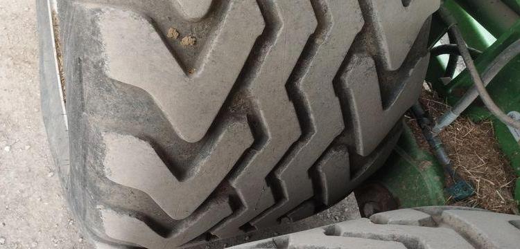 KRONE COMBINE PRESSE ENRUBANNEUSE COMPRIMA CF 155 XC-XTREME- 2 ESSIEUX – PTAC 9 T  76897