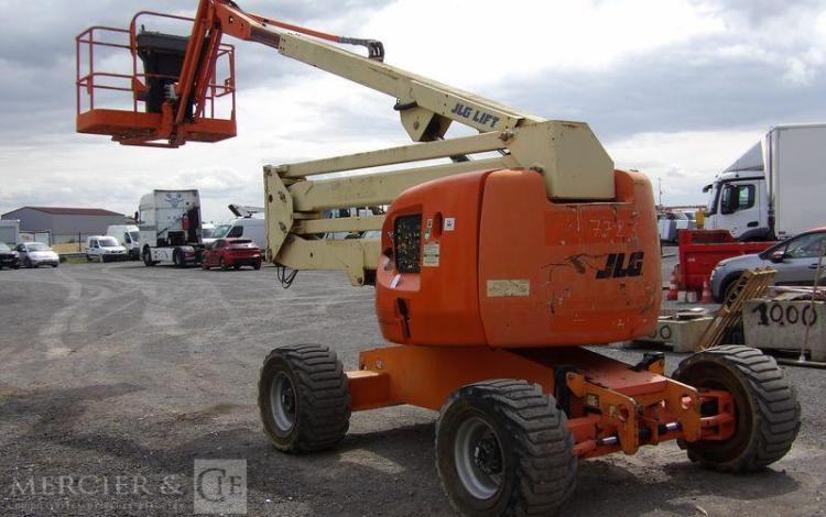 JLG NACELLE ARTICULEE 510AJ DIESEL 16M – HORAMETRE 5596 HEURES – AN 2007  7726