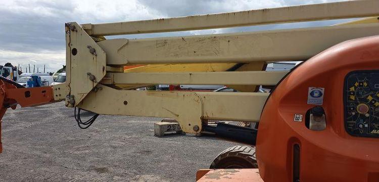 JLG NACELLE ARTICULEE 510AJ DIESEL 16M – HORAMETRE 5596 HEURES – AN 2007  7726