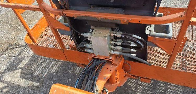 JLG NACELLE ARTICULEE 510AJ DIESEL 16M – HORAMETRE 5596 HEURES – AN 2007  7726