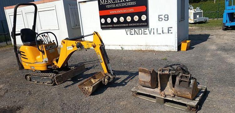 JCB MICROPELLE SUR CHENILLES 8010 CTS – DIESEL – 1 TONNE – 895 HEURES – ANNEE 2018  8010LTS