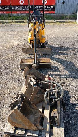 JCB MICROPELLE SUR CHENILLES 8010 CTS – DIESEL – 1 TONNE – 895 HEURES – ANNEE 2018  8010LTS