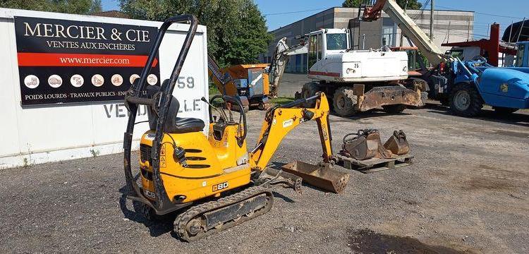 JCB MICROPELLE SUR CHENILLES 8010 CTS – DIESEL – 1 TONNE – 895 HEURES – ANNEE 2018  8010LTS