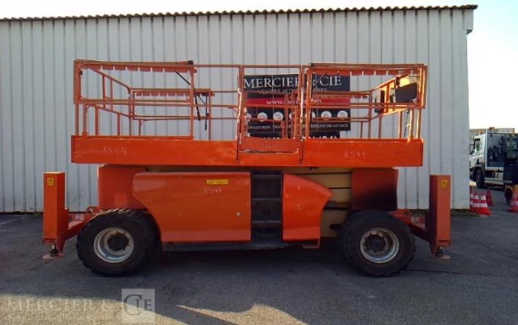 JLG NACELLE CISEAUX 3394RT  DIESEL 12M –  4209H  – AN2007 ORA 8544