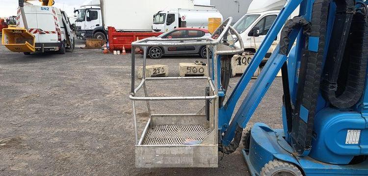 ATN NACELLE A MAT VERTICAL ELECTRIQUE 8,80M – HORAMETRE 919 HEURES – AN 2007  8561