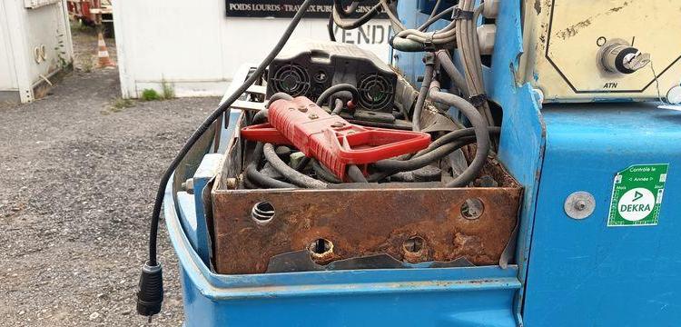 ATN NACELLE A MAT VERTICAL ELECTRIQUE 8,80M – HORAMETRE 919 HEURES – AN 2007  8561