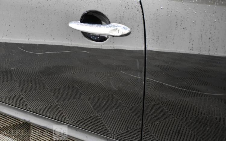 MINI COOPER 1,6 D 110 COOPER NOIR AB-249-VS