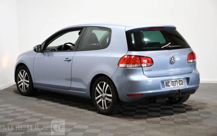 VOLKSWAGEN GOLF BREAK 2,0 TDI 105CH BLUEMOTION BLEU AC-037-CD