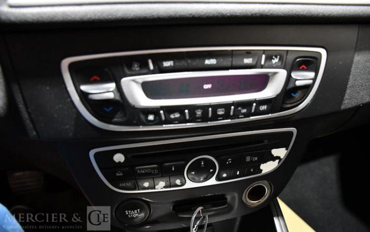 RENAULT MEGANE 1.5 DCI 105 CH AUTHENTIQUE GRIS AC-857-QP