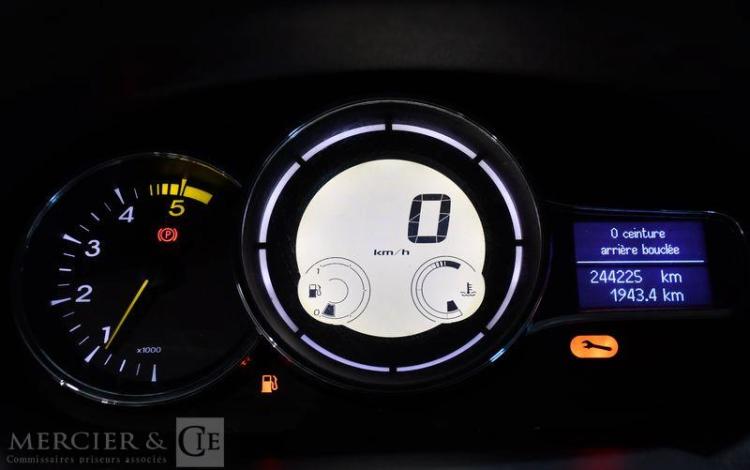 RENAULT MEGANE 1.5 DCI 105 CH AUTHENTIQUE GRIS AC-857-QP