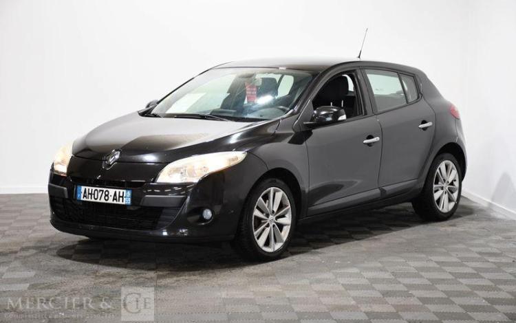 RENAULT MEGANE 1.5 DCI 110CH DYNAMIQUE NOIR AH-078-AH