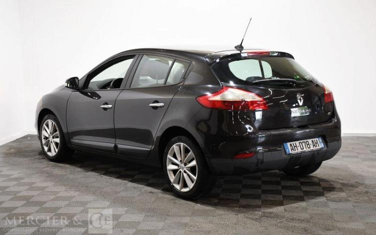 RENAULT MEGANE 1.5 DCI 110CH DYNAMIQUE NOIR AH-078-AH