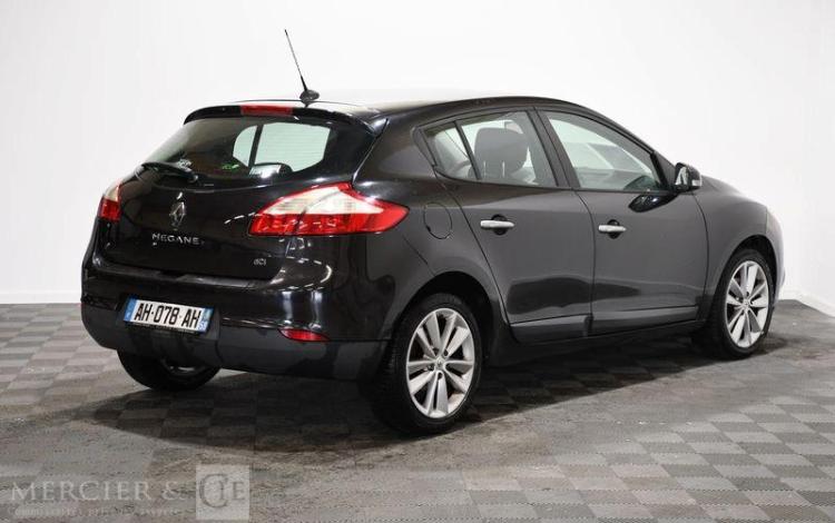 RENAULT MEGANE 1.5 DCI 110CH DYNAMIQUE NOIR AH-078-AH