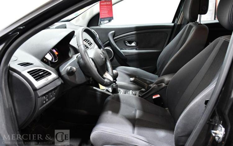 RENAULT MEGANE 1.5 DCI 110CH DYNAMIQUE NOIR AH-078-AH