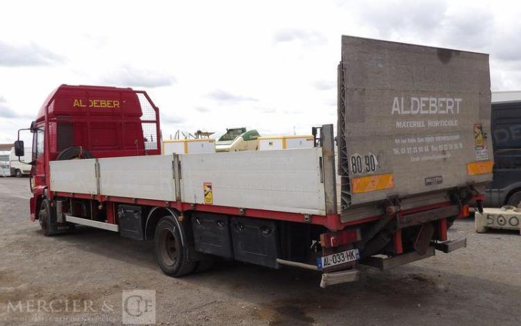 IVECO EUROCARGO 120E24 PLATEAU – PTAC : 11,99 TONNES – 485762 KMS – ANNEE 2004 BORDEAUX AL-033-HK
