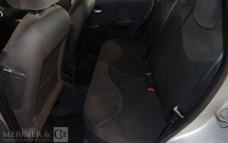 CITROEN C3 GENERATION-I 1.1 60 COLLECTION GRIS AM-723-RD