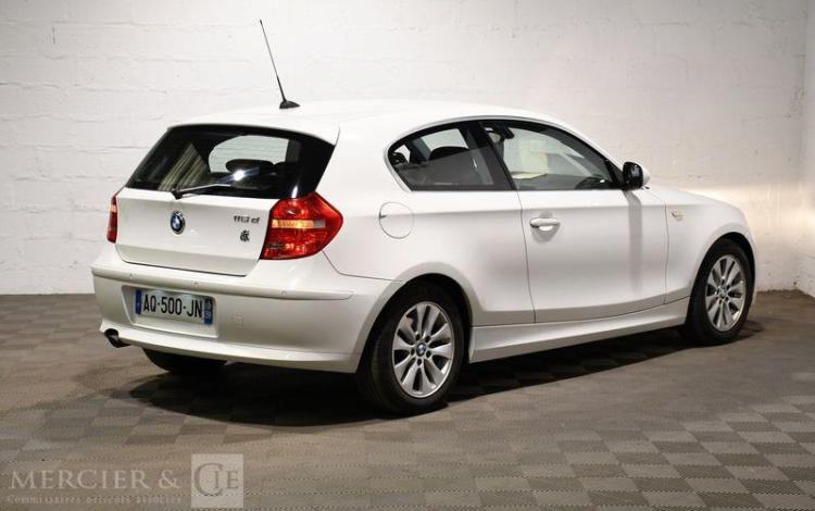 BMW SERIE 1 2,0 116D 115 SPORT DESIGN BLANC AQ-500-JN