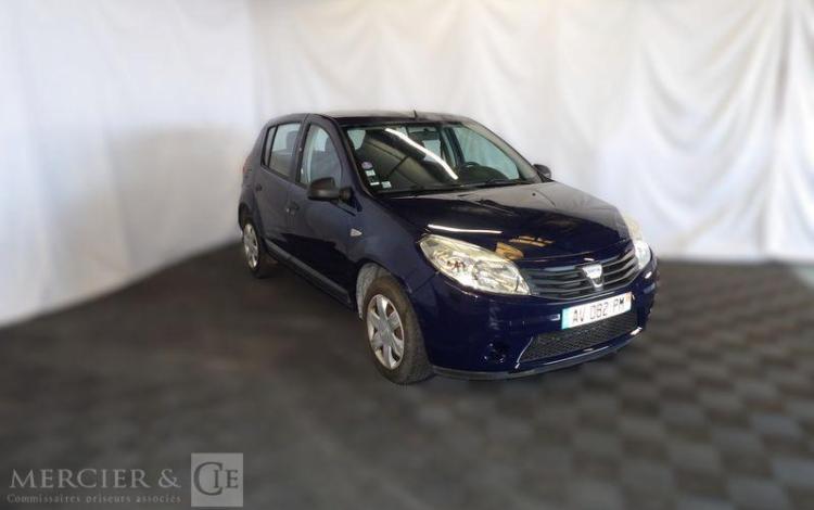 DACIA SANDERO 1.4 MPI GPL 75CH AMBIANCE BLEU AV-082-PM