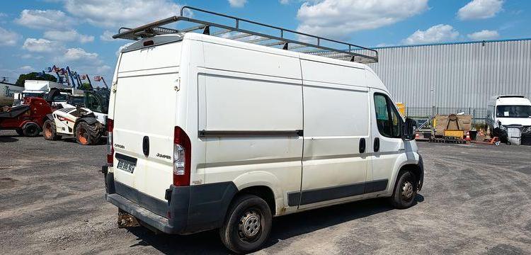 CITROEN JUMPER 3 PHASE 1/2 FOURGON 33 2,2HDI 16V FOURGON MOYEN 100CV – DIESEL BLANC BB-898-NZ