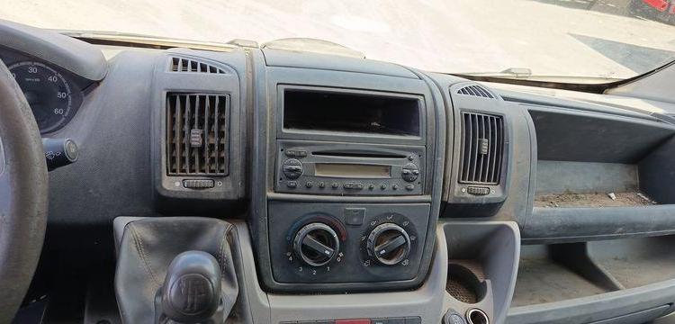 CITROEN JUMPER 3 PHASE 1/2 FOURGON 33 2,2HDI 16V FOURGON MOYEN 100CV – DIESEL BLANC BB-898-NZ
