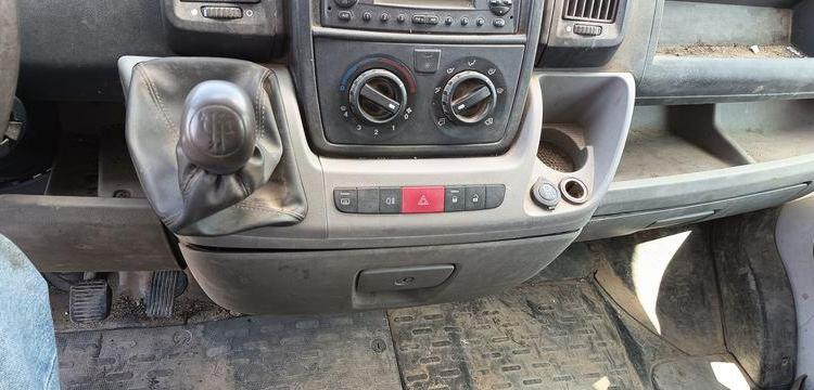 CITROEN JUMPER 3 PHASE 1/2 FOURGON 33 2,2HDI 16V FOURGON MOYEN 100CV – DIESEL BLANC BB-898-NZ