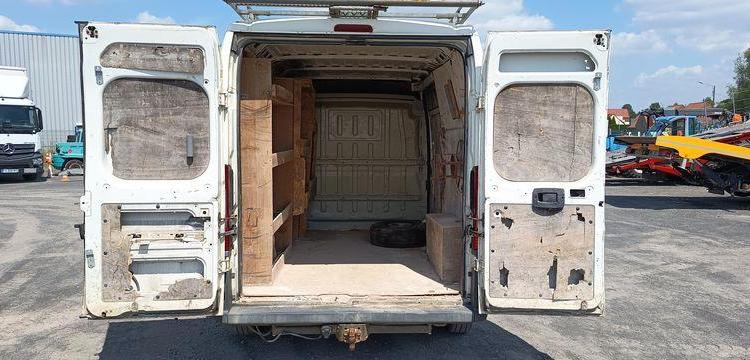 CITROEN JUMPER 3 PHASE 1/2 FOURGON 33 2,2HDI 16V FOURGON MOYEN 100CV – DIESEL BLANC BB-898-NZ