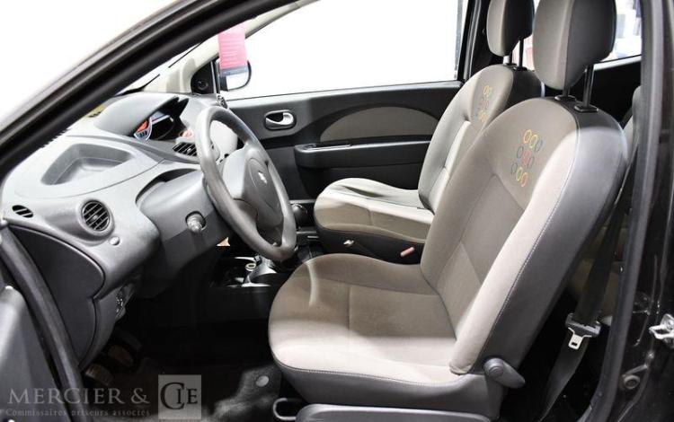 RENAULT TWINGO 1.2 LEV 75CH AUTHENTIQUE NOIR BH-771-ZW
