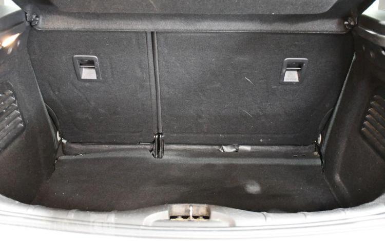 CITROEN C3 1,4 HDI 70 CONFORT GRIS BJ-247-VT