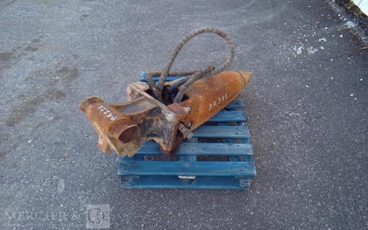 SANDVIK MARTEAU HYDRAULIQUE DE DEMOLITION ROUILLE BR211