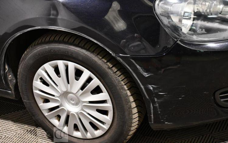 VOLKSWAGEN GOLF VI 1.6 TDI 90 TRENDLINE NOIR BS-893-FN