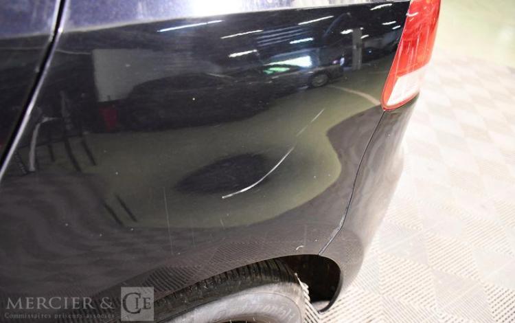 VOLKSWAGEN GOLF VI 1.6 TDI 90 TRENDLINE NOIR BS-893-FN