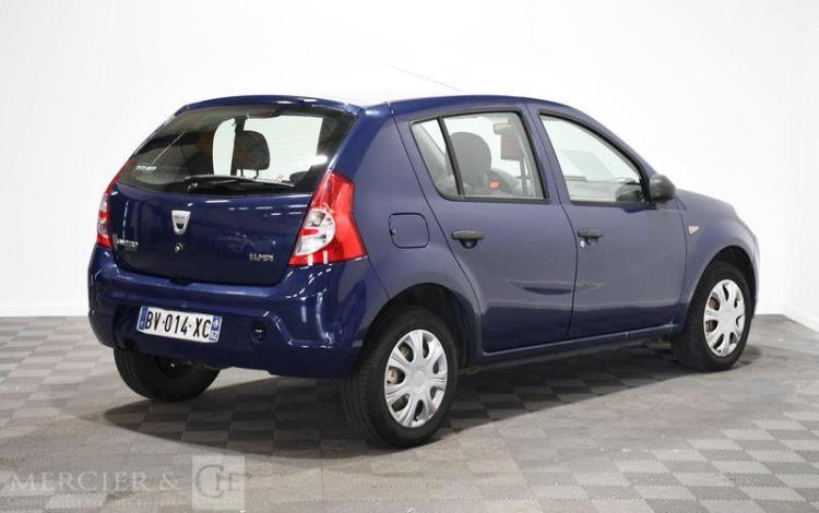 DACIA SANDERO 1.4 MPI 75CH BLEU BV-014-XC