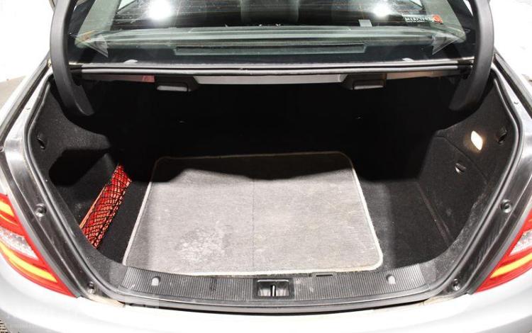 MERCEDES CLASSE C 2.2 180 CDI 120 AVANTGARDE BVA GRIS BX-922-TZ