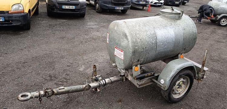 DAUDIN TONNE A EAU 1 ESSIEU PTAC 750 KGS  BX-979-KH