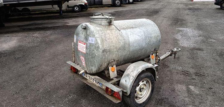 DAUDIN TONNE A EAU 1 ESSIEU PTAC 750 KGS  BX-979-KH