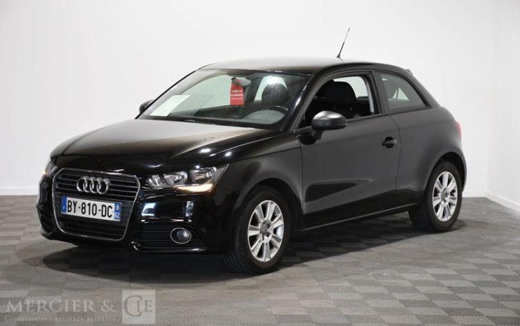 AUDI A1 1,2 TFSI 90 AMBIENTE NOIR BY-810-DC