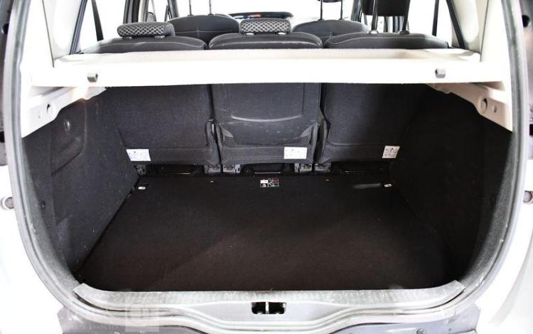 RENAULT SCENIC 1,5 DCI 110 EXPRESSION GRIS BZ-462-PQ