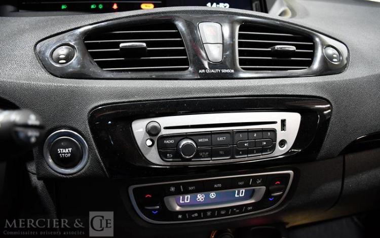 RENAULT SCENIC GRIS CC-463-QH