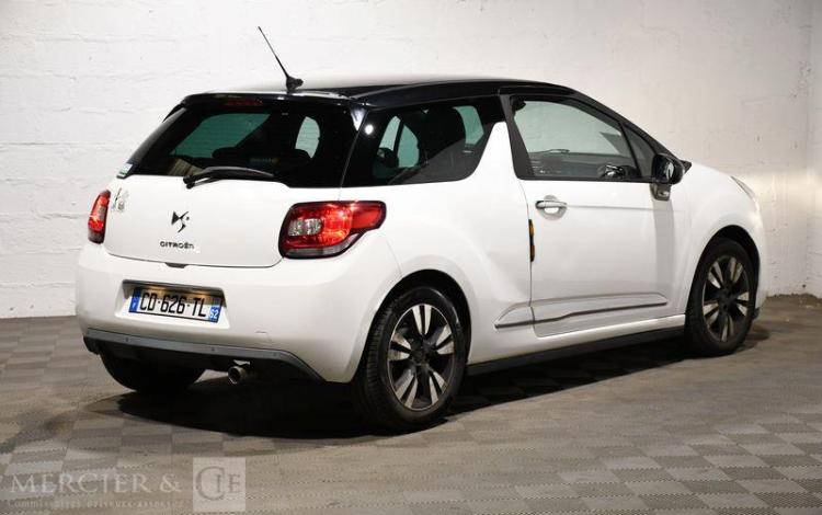 CITROEN DS3 1,6 VTI 120 SO CHIC BLANC CD-626-TL